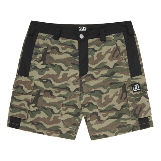 CAMO CARGO SHORTS